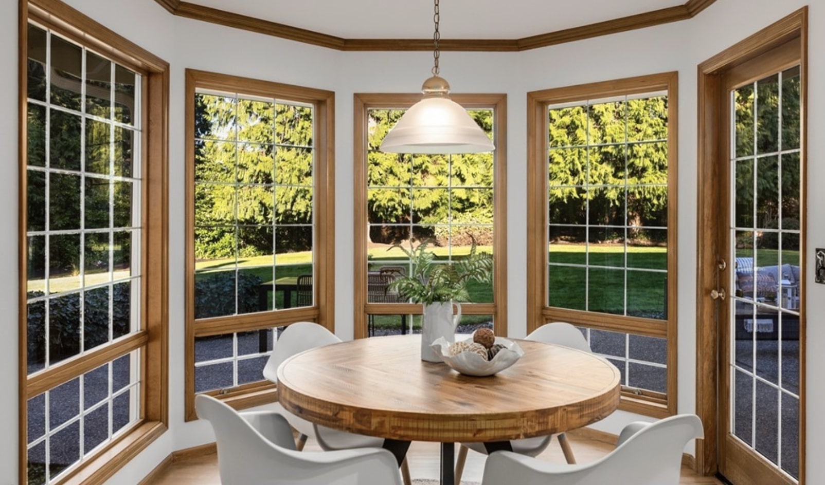 Casual dining nook enhance with gorgeous backyard views